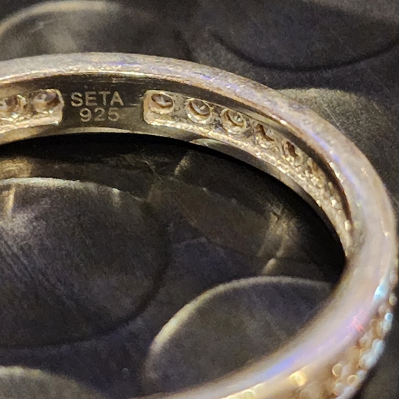 Stunning 6.48 TCW Oval CZ Zirconia Halo Bridal Set in Platinum - Picture 10 of 12